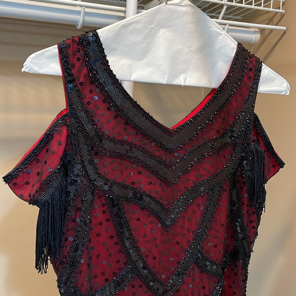 Dress - Picture 3 of 4